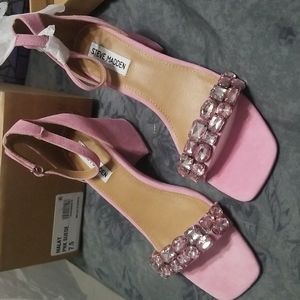 Steve Madden size 7.5 pink